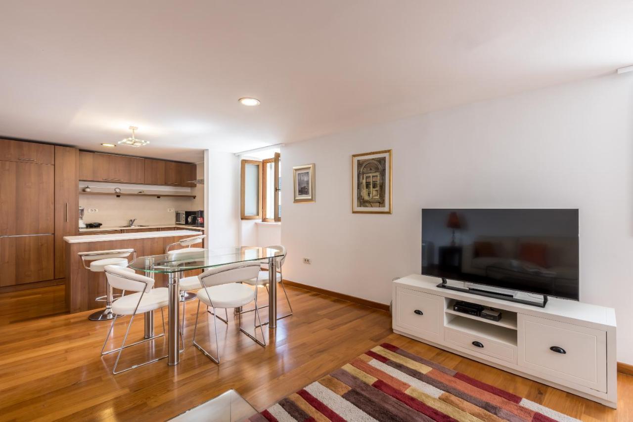 Peristil Apartment Split Exteriér fotografie